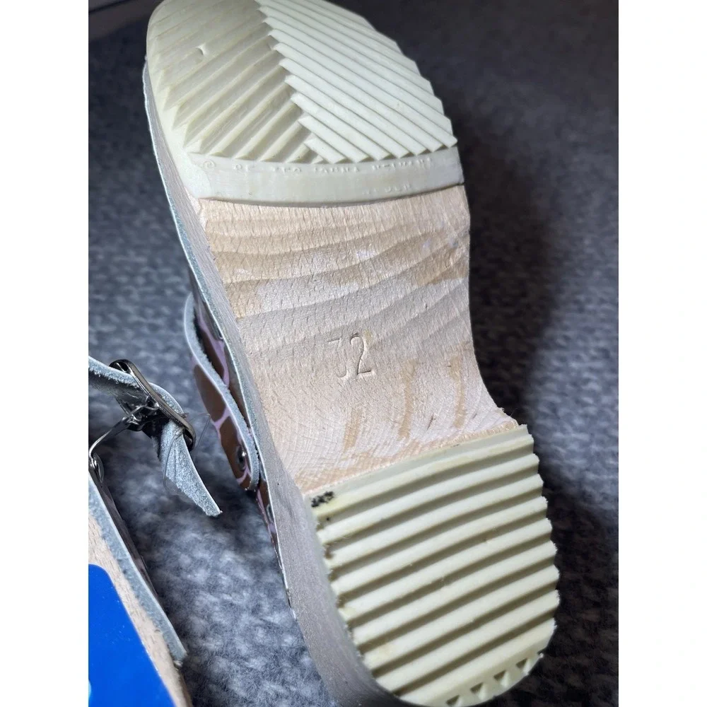 Cape Clogs cape clogs